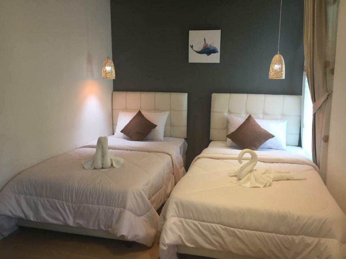 Lanna Thai Hostel Чиангмай Екстериор снимка